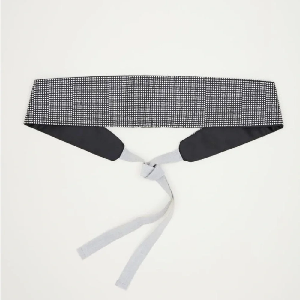 NWOT Max&Co by Max Mara Label-cut Diamanté Satin Belt Size: OS Black/Silver